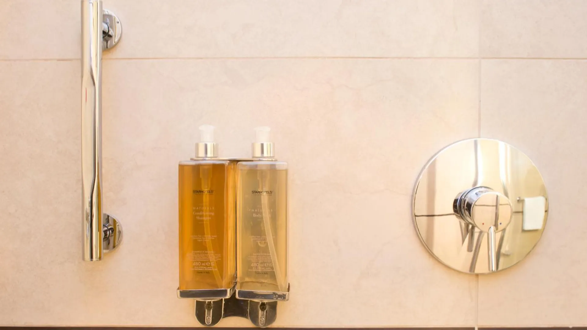 Otel Starhotels Tourist Milano