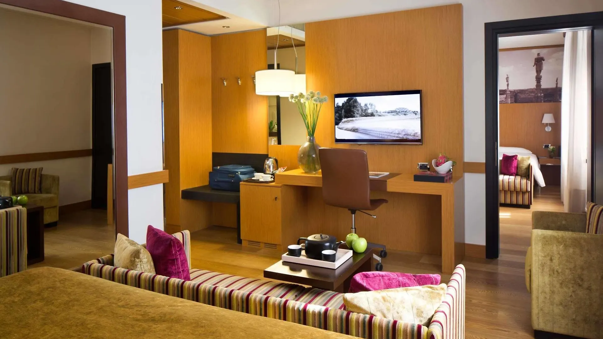 Starhotels Tourist Милан Отель