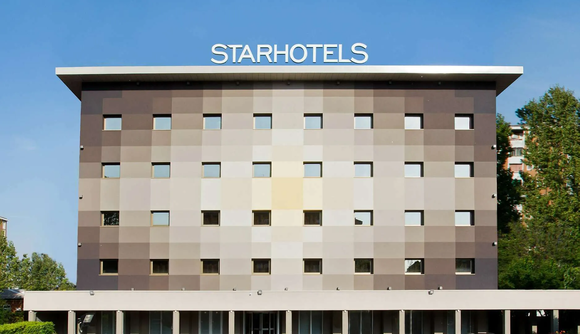 Starhotels Tourist Милан